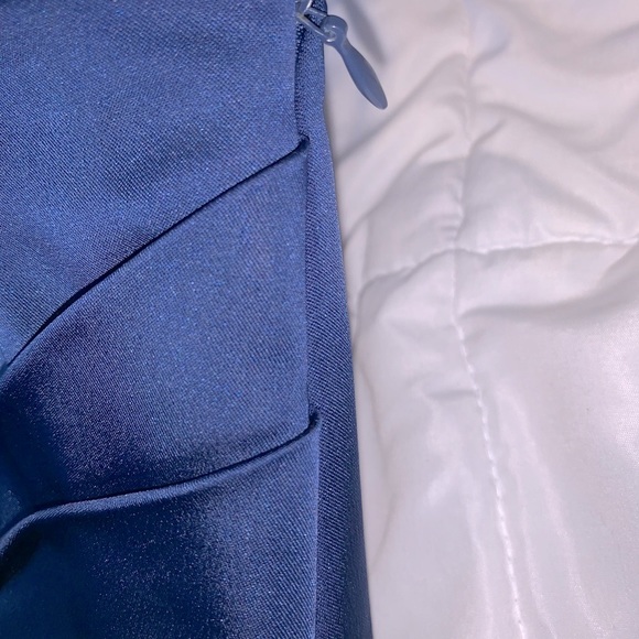 BCBG Maxazria Blue Dress Size 6 - Picture 7 of 10